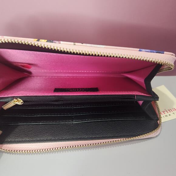 Trina Turk Ligh Pink Floral Zip Around Long Wallet‎ NIB - Picture 3 of 6